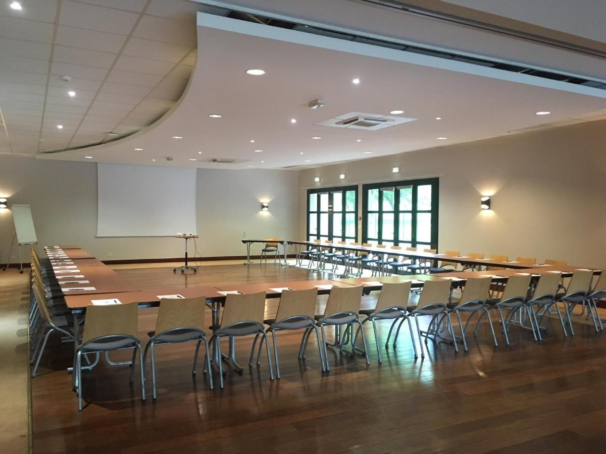 Le Domaine Des Fontaines - Hotel & Petit Dejeuner Bernin Esterno foto