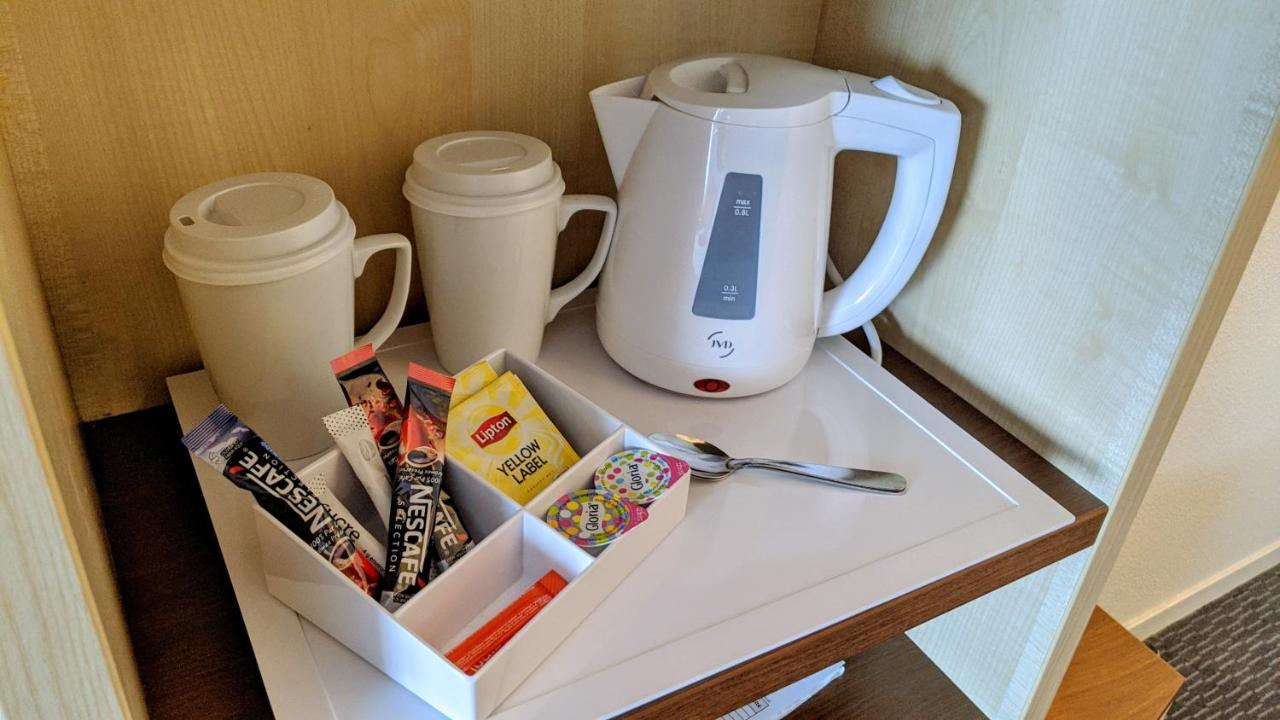 Le Domaine Des Fontaines - Hotel & Petit Dejeuner Bernin Esterno foto
